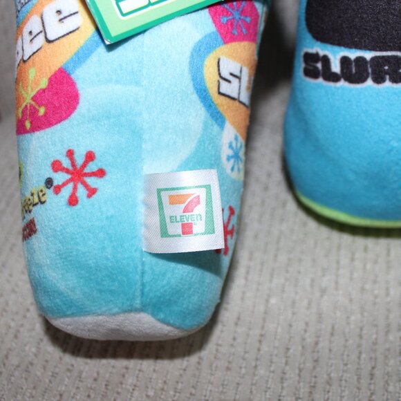 FREE*❤️3 x original 7-Eleven SLURPEE ornament plush soft toy 2019 Brain Freeze - Picture 2 of 6